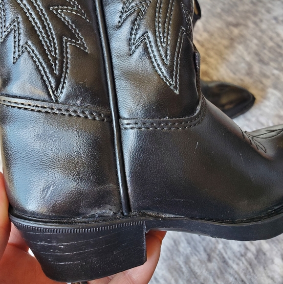 Vintage TEXAS Brand Leather Western Cowboy Boots in black. - Picture 9 of 10